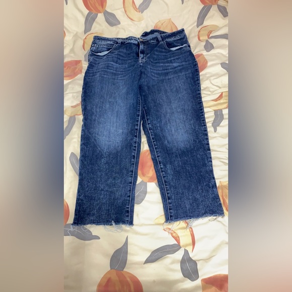 Plus size jeans - Picture 12 of 15